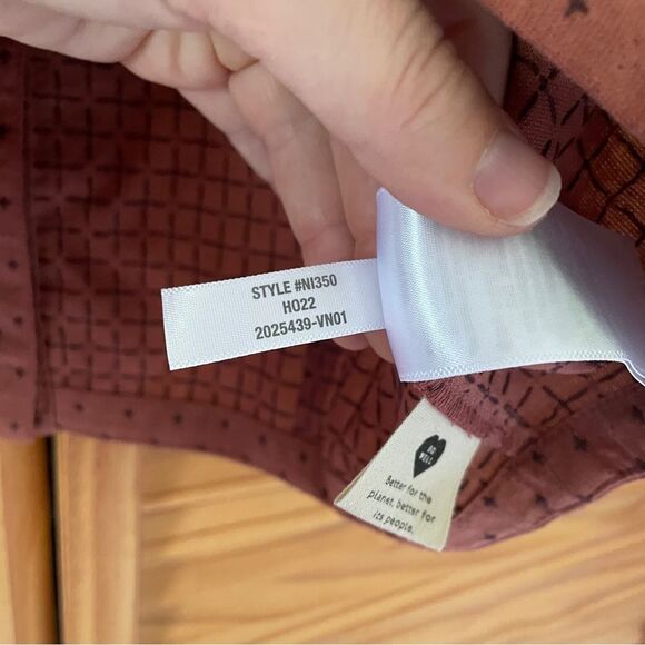 Madewell Jacquard Puff-Sleeve Top in Micro Cross - Picture 6 of 9